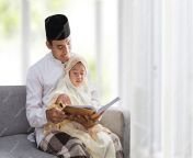 muslim father read quran with his daughter 8595 14326 jpgw2000 from muslim father daughter sex video anu