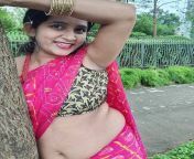 50676783986 524d774b25 z.jpg from real life desi aunties navel show sexy photo