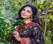 malayalam actress saree hot photos asha sarath looking very glamorous and spicy photos 60964.jpg from saha sarath