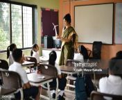 teacher teaching concepts of windmill in the classroom to students jpgs612x612wgik20c4wtd0owf6ac0lccfaehsembqz5h4fzalxkuoujnbhrs from indian classroom