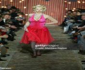 new york anna nicole smith walks the runway at the heatherette fashion show on february 12 2004 jpgs612x612wgik20c2cwtle boihyiasb07vhkgwcbyhcpvr1i oivd6z1ic from anna nicole smith 12 jpg
