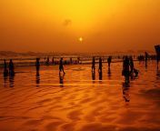 karachites enjoying summer evening at clifton beach karachi p jpgs612x612w0k20c5ulirlfan5swfezynfyypriau hzqw8gt7aopqxljf4 from pakistan karachi xxx beach