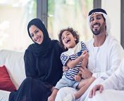 emirati family portrait jpgs612x612w0k20caz9sbmncxelgwbdg5ueqa hp9jeuulxeu4zr9prsfuy from arabian family