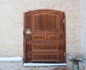 wooden pattern in door with boor handle in tashkent uzbekistan jpgs612x612w0k20cigdm 8qxe0tt5obhsydtnrcsxkdjiqrsrfsmtqeybxm from boor ka ander image