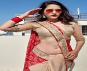 es0bgxsuuaik0uf jpglarge from hot desi showing outie navel and cleavage in shared taxi