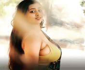 fqhhbkxwwaaqell jpglarge from moni sari hot boobs
