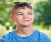 62299486 retrato de un muchacho adolescente de 12 14 años de edad con gafas de sol.jpg from chico de 14 años