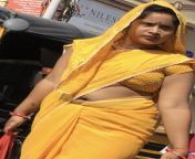 main qimg bff8bd90bbb2afc2bbb56e80e0ecac84 from young aunty saree s