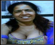 main qimg 3c80530756504c3ee918f7c722a7b782 lq from desi booby mature wife full nude in bed mp4 download file