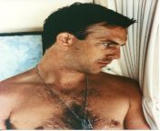 048772430436f9d288d421d2f03b42a0.jpg from kevin costner shirtless bulge