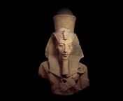 c0d7c0f3ec568775e121ef62890f2f2d.jpg from egypt cairo egyptian museum colossal statue of senusret iii found in karnak temple he is represented walking and wears a loin cloth the pschent 2cap7w5 jpg