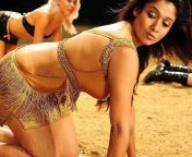 nayanthara flaunts her sexy body in this picture 201612 1511856434 650x510.jpg from nayanthara sex hot
