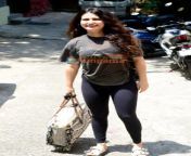 photos fatima sana shaikh snapped outside the gym in bandra 2.jpg from indian actoris madhuri