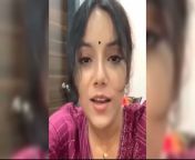 funny viral video girl searching for husband on internet 1678794250 jpeg from gaon ki ladki kaise nahati hai dekh lo by dsrinki mp4