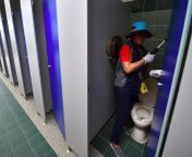korea check toilet.jpg from spy public toilet