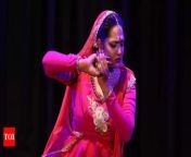 photo.jpg from paeshwar acterss dance soh