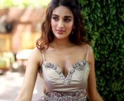 77566062 cms from nidhhi agerwal nude