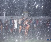 wet fete1.jpg from skinout party