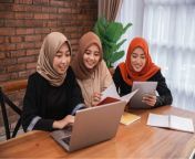 portrait of asian muslim student discussing together.jpg from muslim college