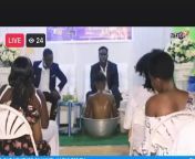 61d151f42c7cd.jpg from nigerian pastor making to strip naked for anointing
