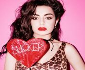 holding charli xcx interview.jpg from charlo xx