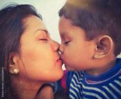 1000 f 242428843 4gec9r5lk2gafiwb892sqq61uaz3uofp.jpg from son kissing mom lips