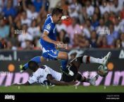 jaime mata of getafe and mouctar diakhaby of valencia competes for the ball during the liga match between valencia cf and getafe cf at estadio mestalla on september 25 2019 in valencia spain photo by jose bretonpics actionnurphoto 2kb71g9.jpg from giulia valência