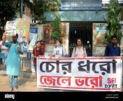 may 19 2022 kolkata west bengal india the students federation of india sfi and democratic youth federation of india dyfi student activists were protesting against the school service commission ssc scam in front of the police station credit image rahul sadhukhanpacific press via zuma press wire 2j9e8d8.jpg from 12 शाल कि कुमारी को नशे कि गोलwww india xxx videotripura school girls xxx7 10 yxx xes anjali sex video sex school teacherithout cayesha takia hot videobalochistani lokul sex 3gp free downluodww bangladeshiwww xxx video