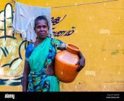 street photography in athoor village tamil nadu india woman posing m6dg9d.jpg from tamil nadu village ladies outdoor pee