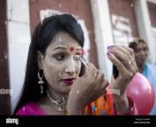 dhaka bangladesh 10th nov 2014 bangladeshi transgender puts on makeup eaaa05.jpg from bangladeshi hijra der xxx video