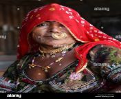 gujarati woman with nose ring and traditional dress near bhuj india fj1n54.jpg from desi local gujrati