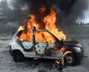 can you blow up a car by shooting the gas tank 1200x800.jpg from car in blow