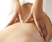 warming up for butt massage webpv1706441935 from bangladeshi oil massage big ass