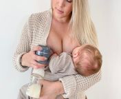 lolalykke blog combine breastfeeding and pumping 1 600x600 jpgv1695114978 from wife beast milk feeding by husband