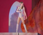 taylor swift wowed fans japan.jpg from japanese super big bombshell stylez with old guyvillage sex priyama
