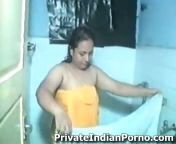 17.jpg from indian aunty sex bath and fucking in the bathroom