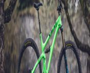 yeti sb4 5 enduro trail bike group test review 2016 2199 2000x500.jpg from sb4 en 022 jpg
