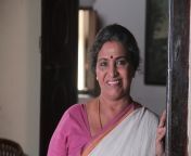 sreelatha namboothiri in snehamulloraal koodeyullappol 25554.jpg from malayalam old actress sreelatha hot videosan aunty changing dress in free porn